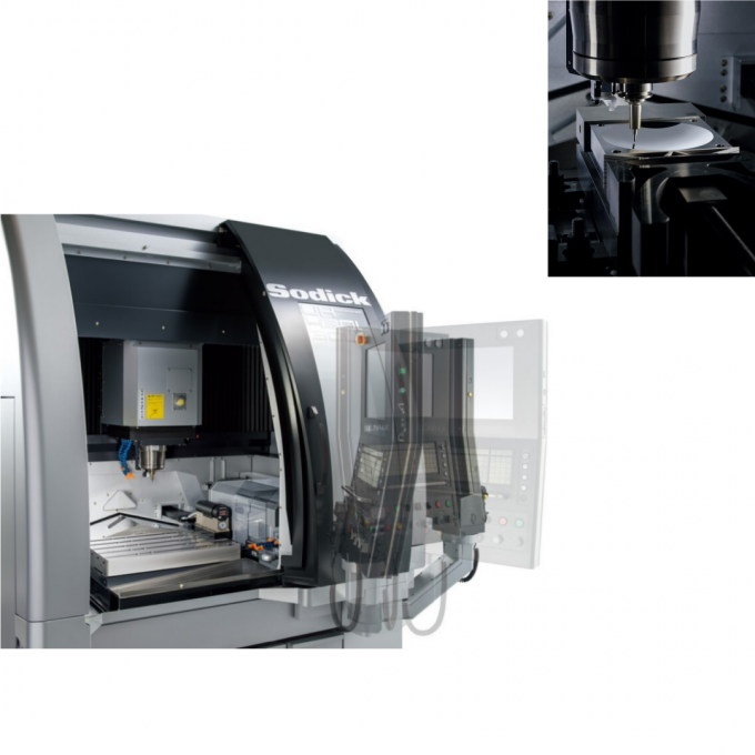 3-assige CNC-machine met samenwerkende robotarm UR10e Cobot voor hoogprecisie freeswerk 3